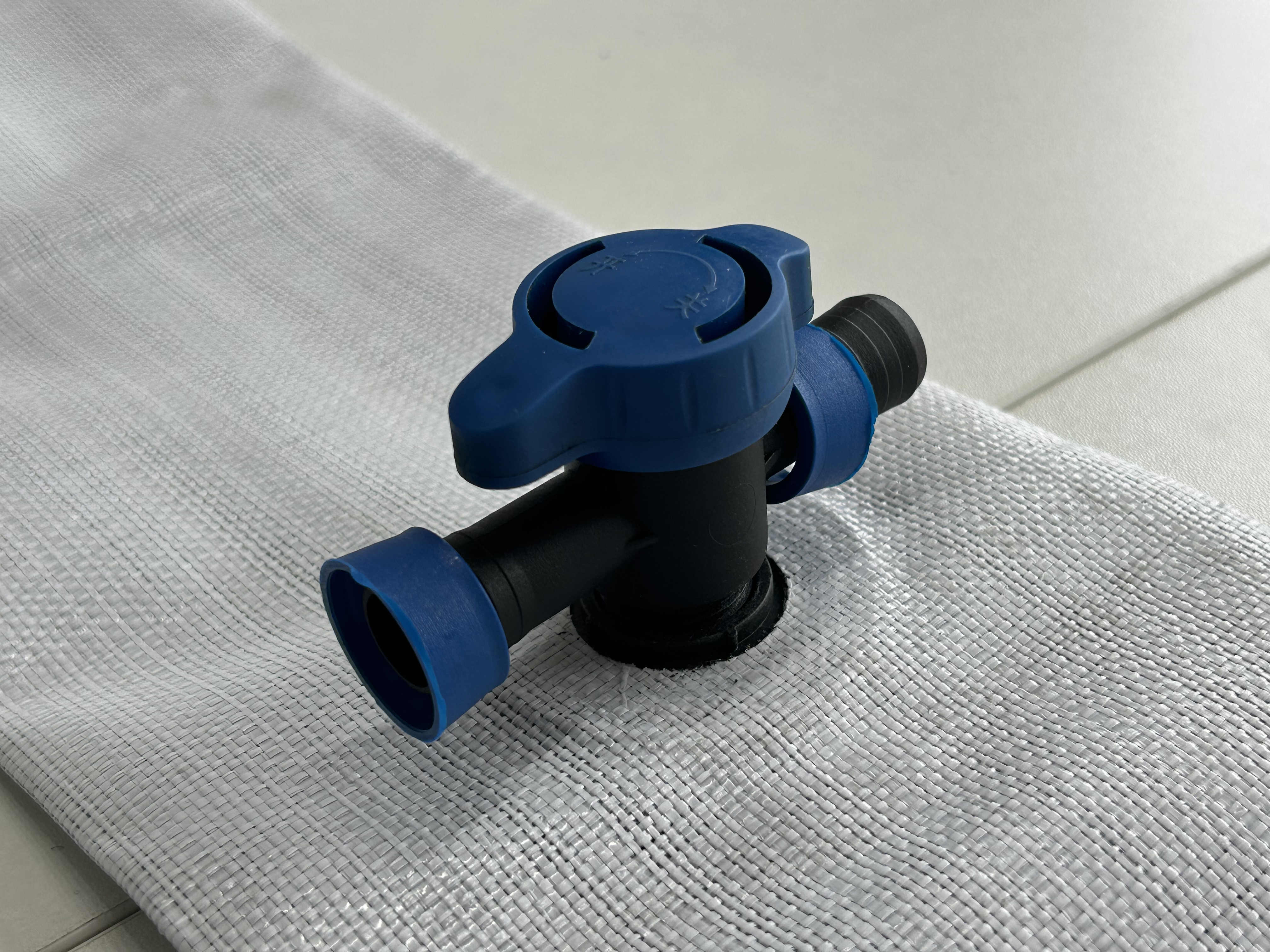 预制孔水带正确铺设方法